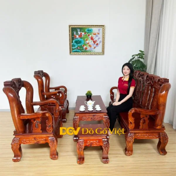 bo-ban-ghe-phong-khach-gia-dinh-xoan-dao-tay-12-6-mon-dep-gia-re-4